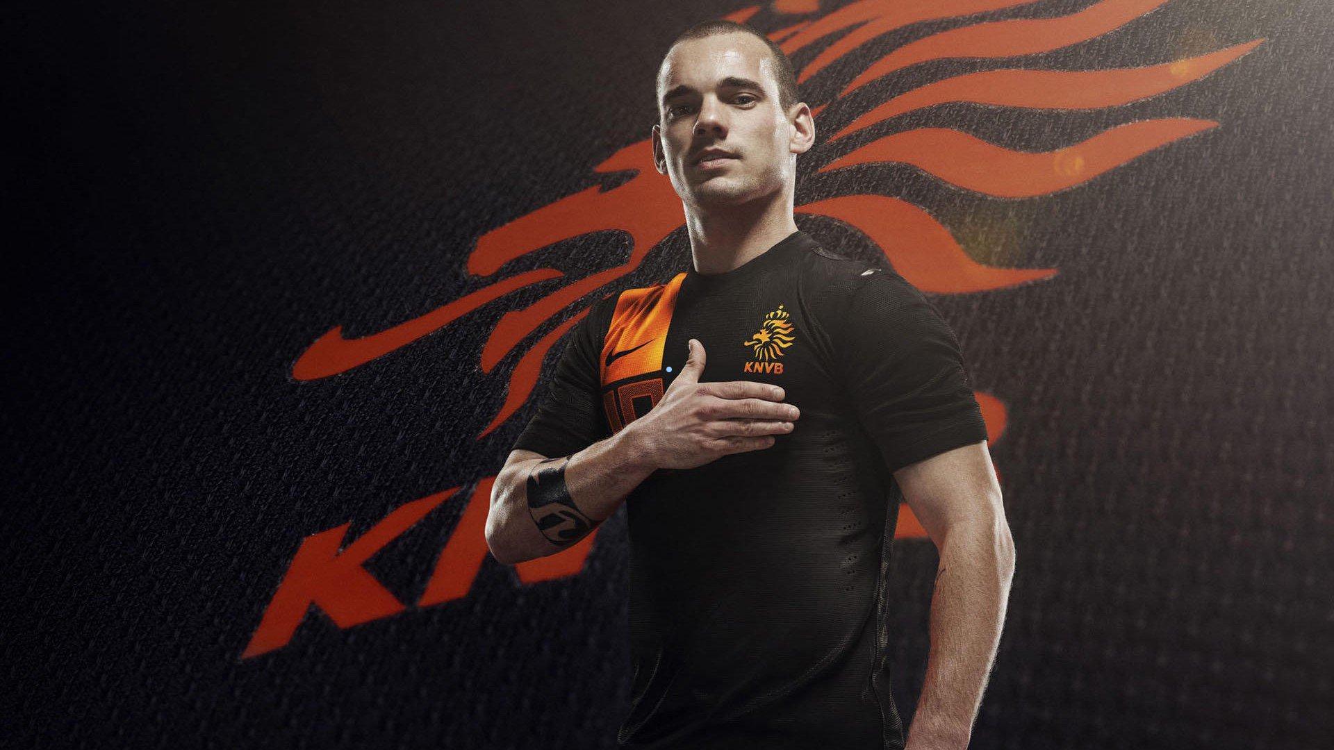 拉齐奥冬窗锁定阿根廷中场门多萨 多队竞逐引爆转会市场