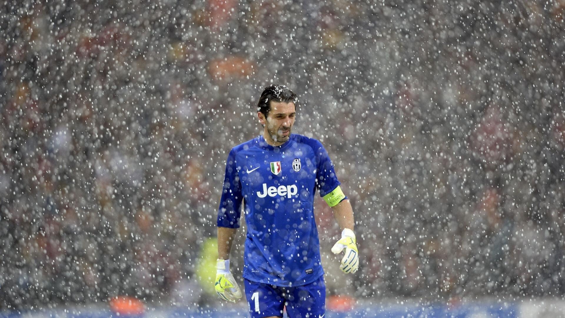 上海海港足球俱乐部元旦致辞，深情感恩球迷厚爱，擘画2026赛季新篇章